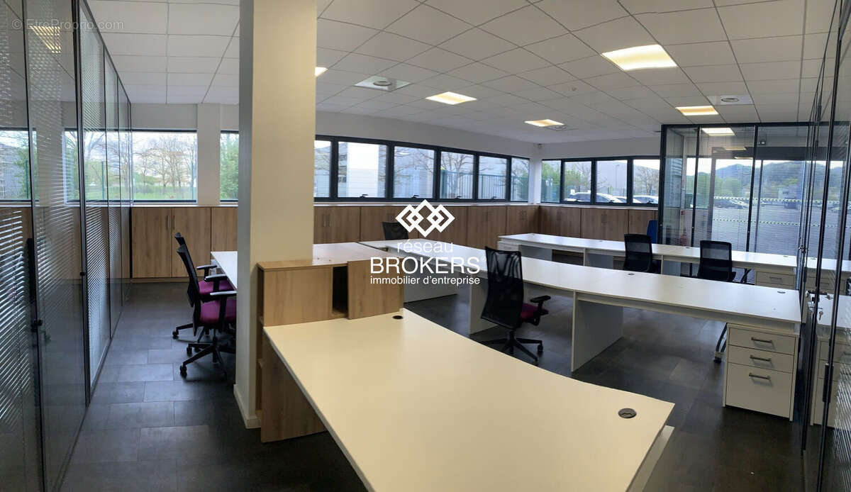 Commerce à CHAMP-SUR-DRAC