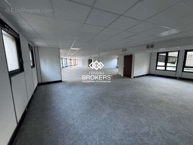 Commerce à GRENOBLE