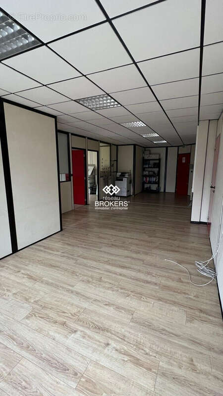 Commerce à SAINT-MARTIN-LE-VINOUX