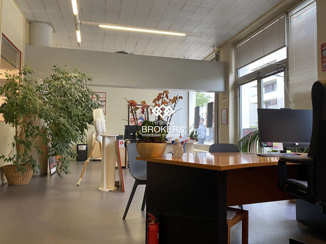 Commerce à GRENOBLE