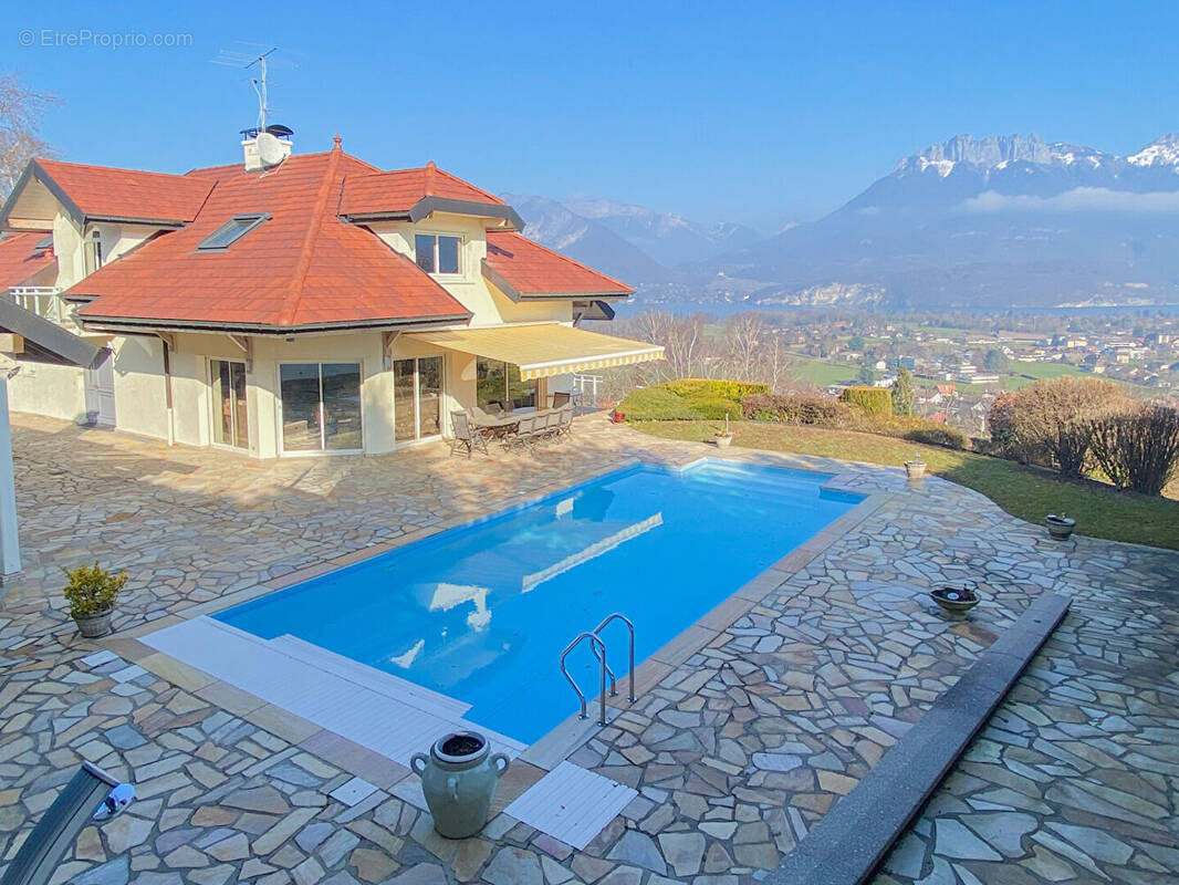 Maison à SAINT-JORIOZ