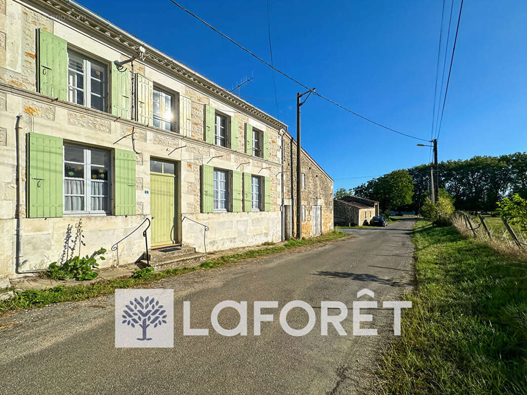 Maison à SAINT-ANDRE-DE-LIDON