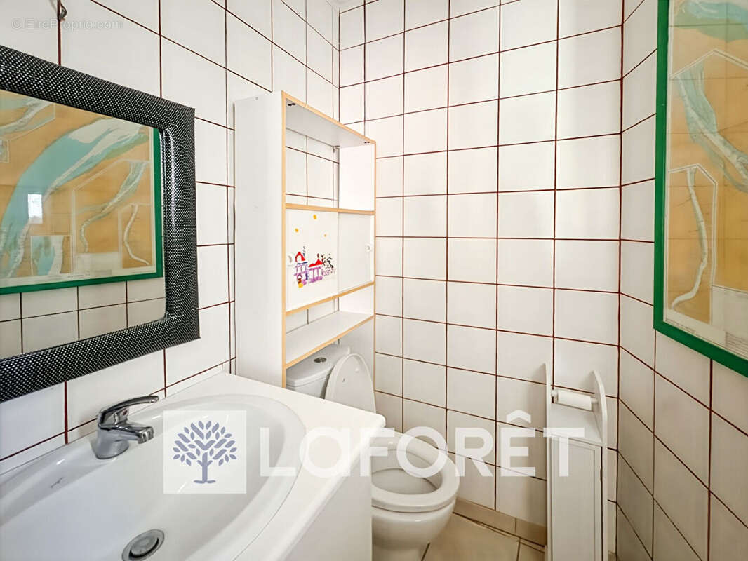 Maison à MORTAGNE-SUR-GIRONDE