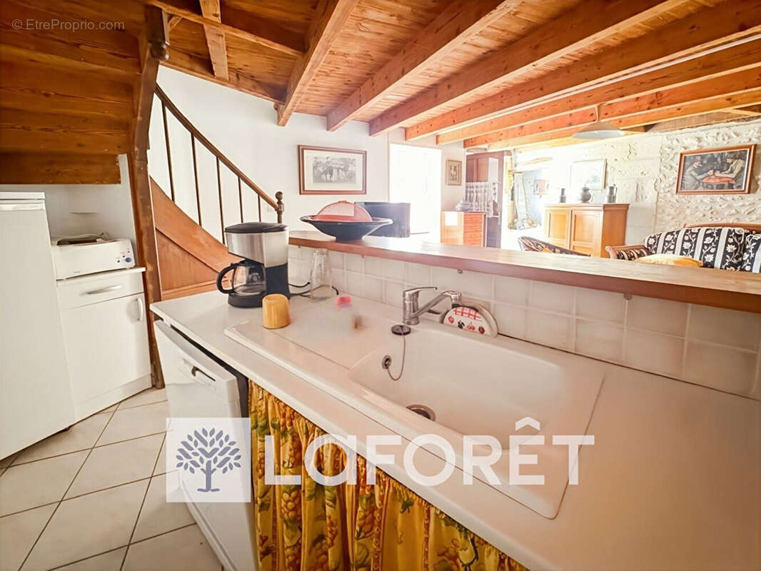 Maison à MORTAGNE-SUR-GIRONDE