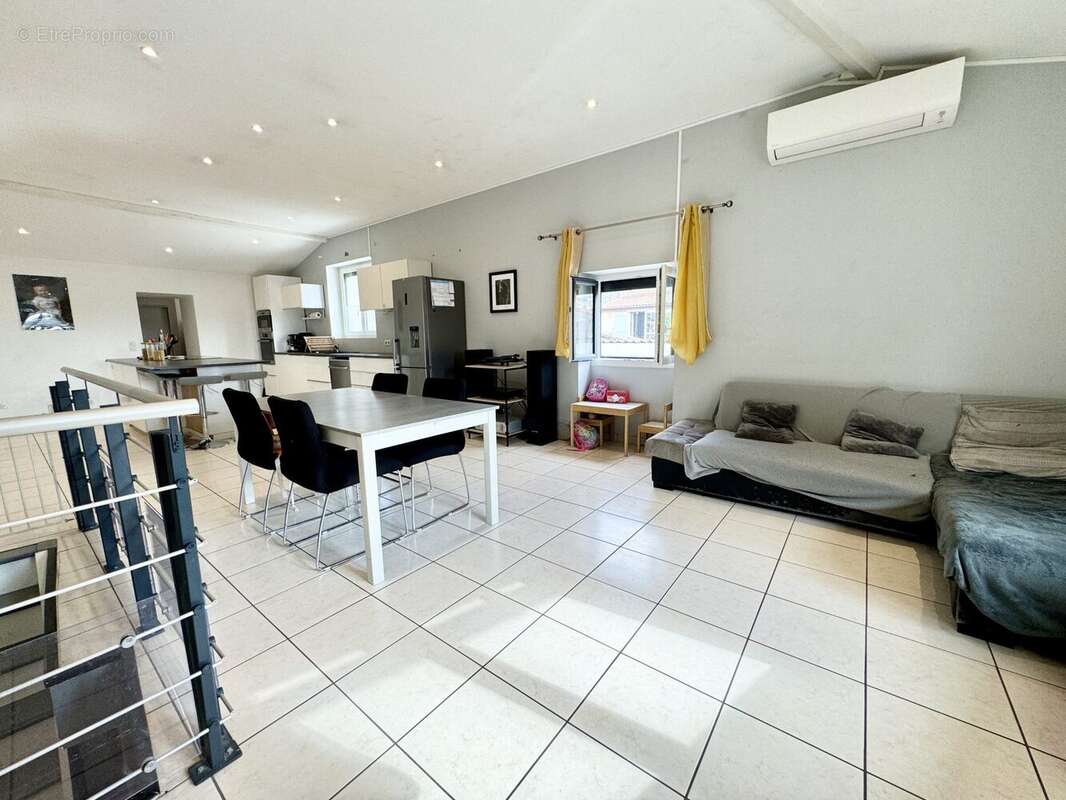 Maison à SAINT-GEORGES-SUR-ALLIER