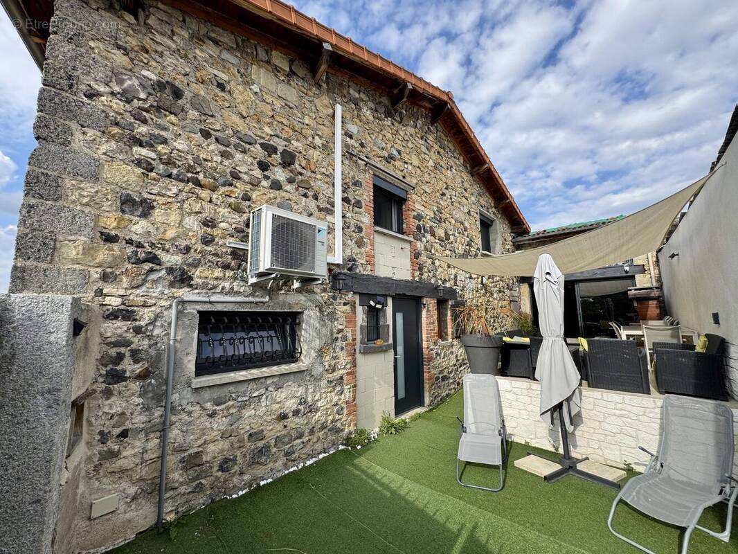 Maison à SAINT-GEORGES-SUR-ALLIER