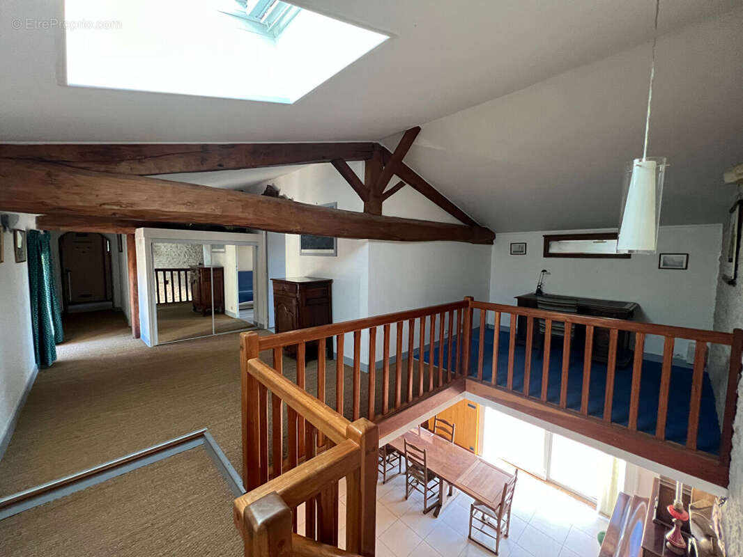 Maison à SAINTE-SOULLE