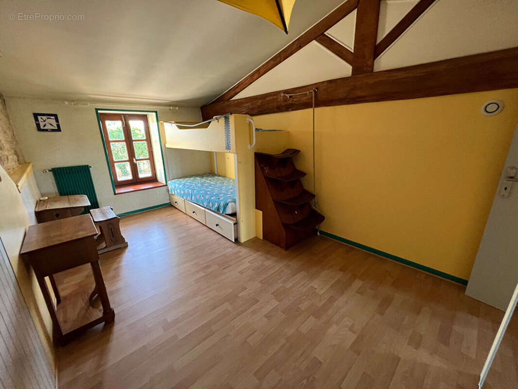 Maison à SAINTE-SOULLE