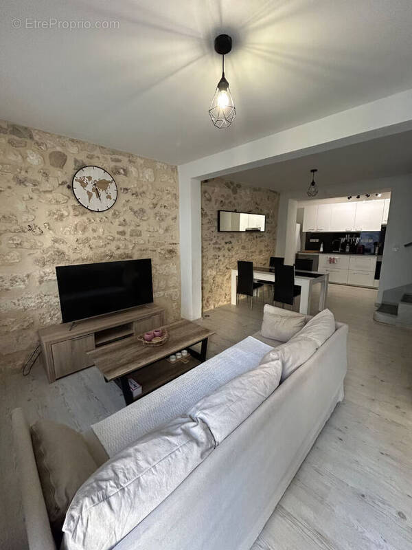 Appartement à LANSARGUES