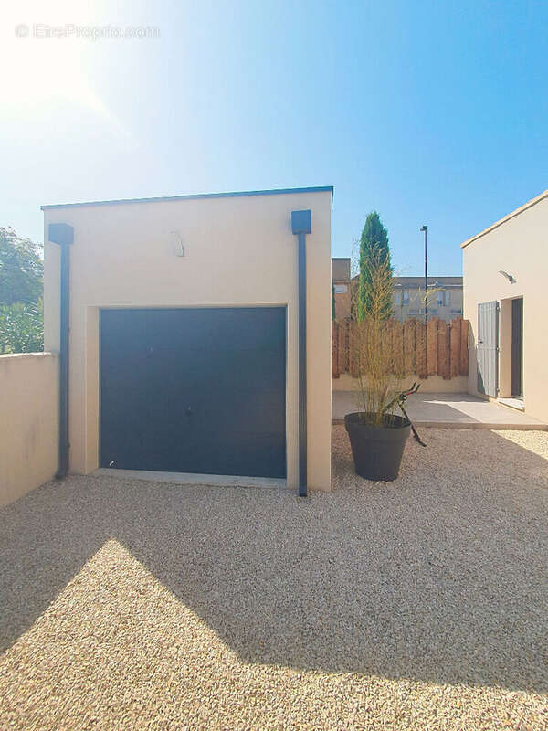 Maison à LES ANGLES