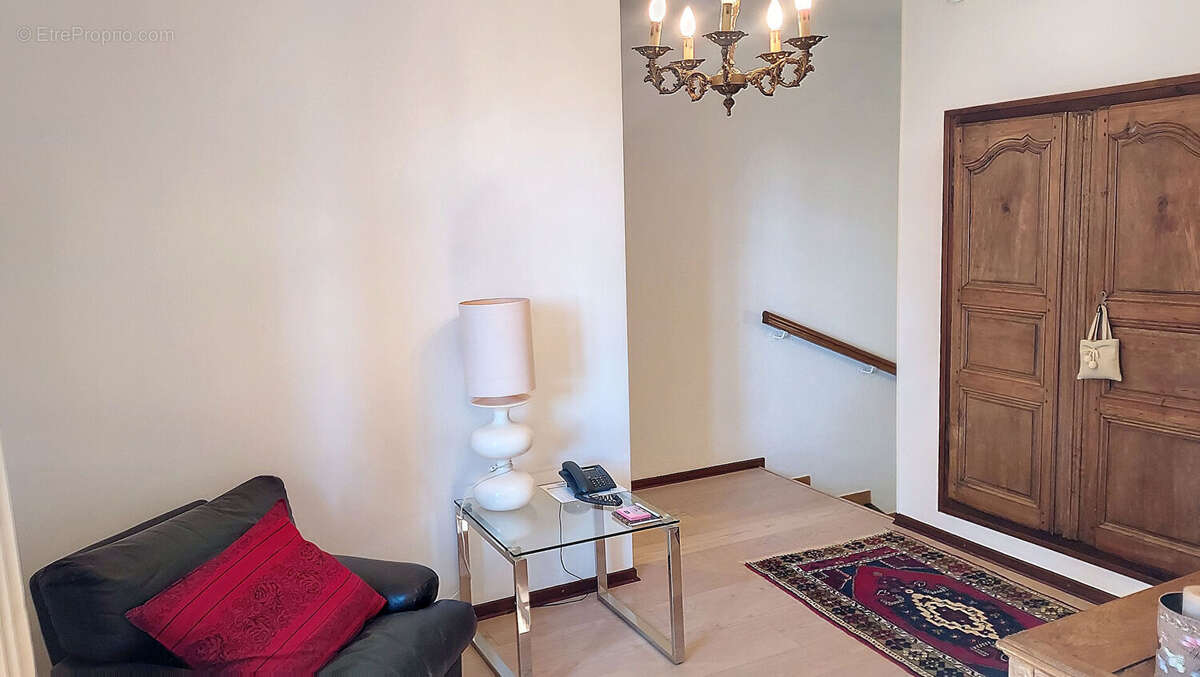 Maison à VILLENEUVE-LES-AVIGNON