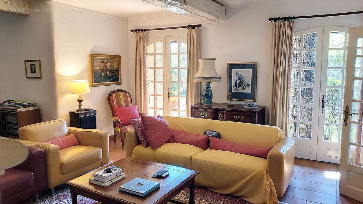 Maison à VILLENEUVE-LES-AVIGNON