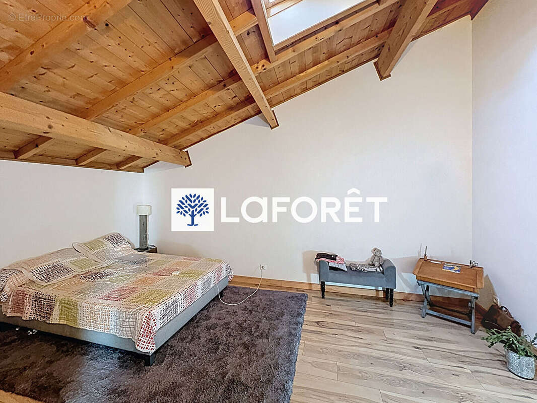 Maison à SAINT-CHEF