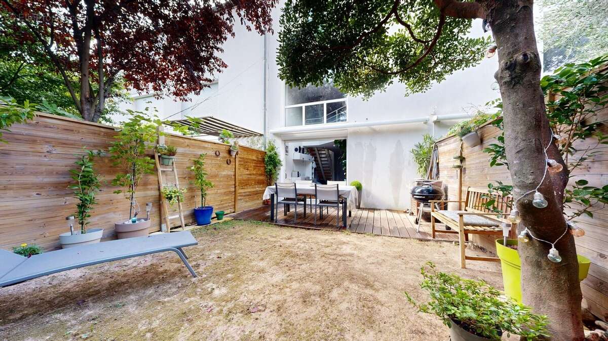 Maison à VILLEURBANNE