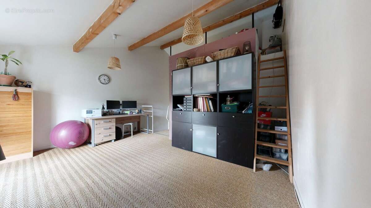 Maison à VILLEURBANNE