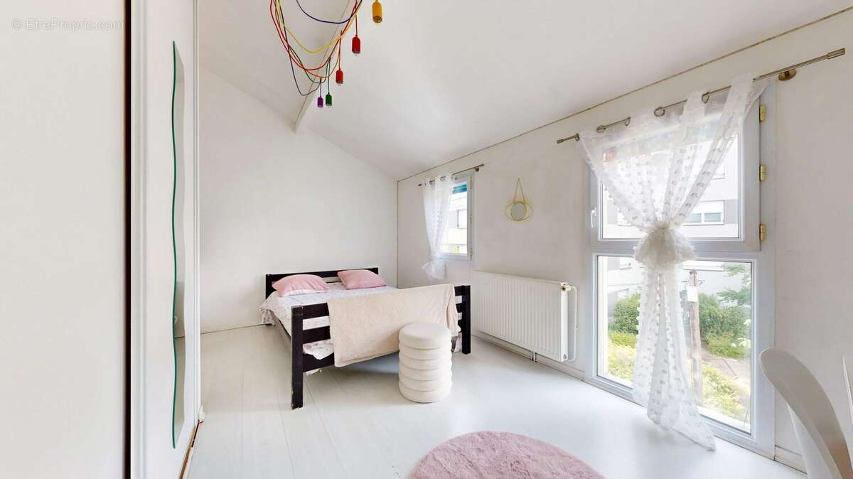 Maison à VILLEURBANNE