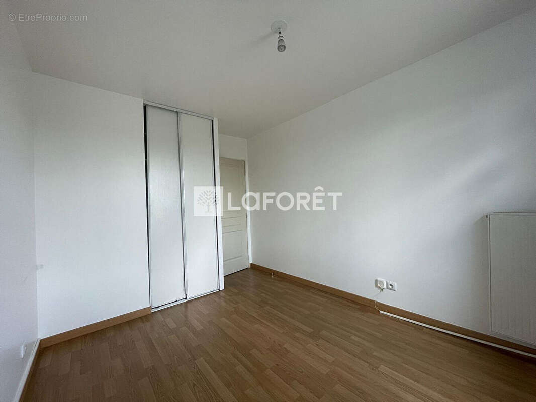 Appartement à CHENNEVIERES-SUR-MARNE