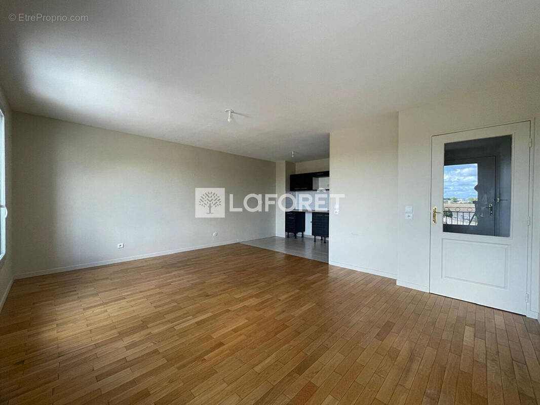 Appartement à CHENNEVIERES-SUR-MARNE