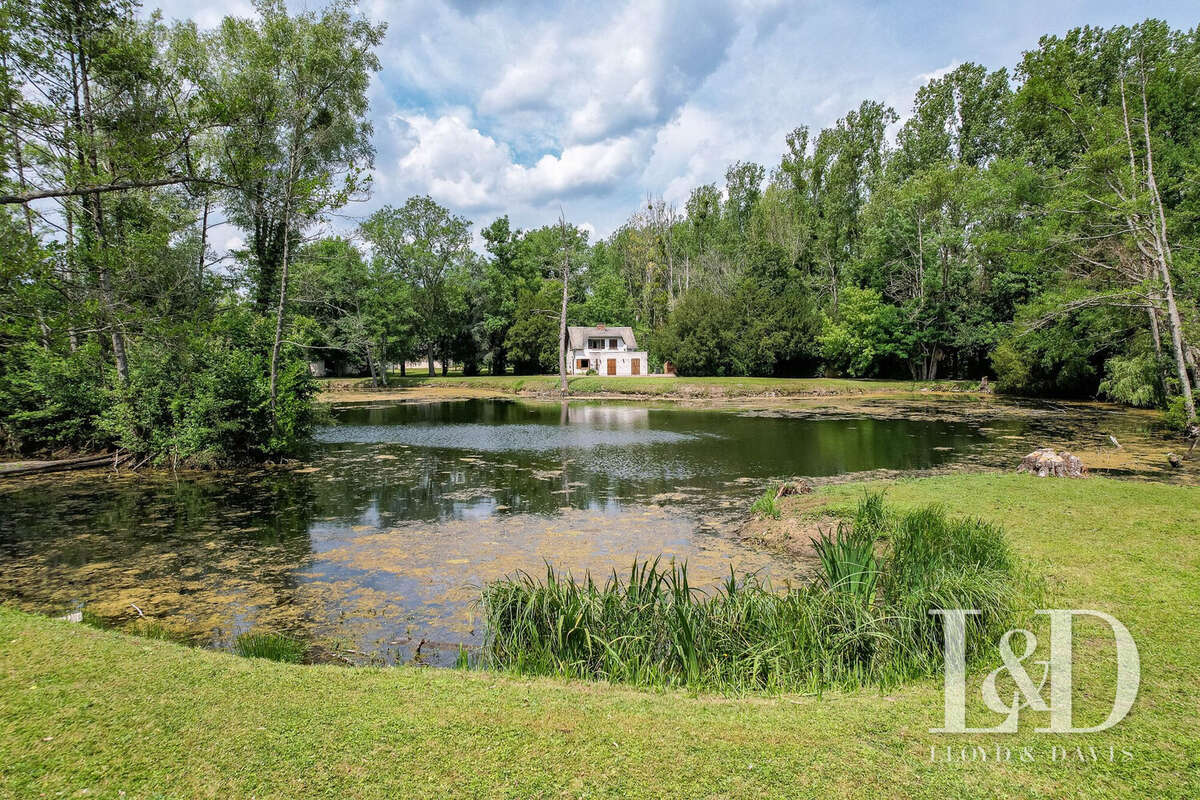 Maison à SAINT-MAURICE-MONTCOURONNE
