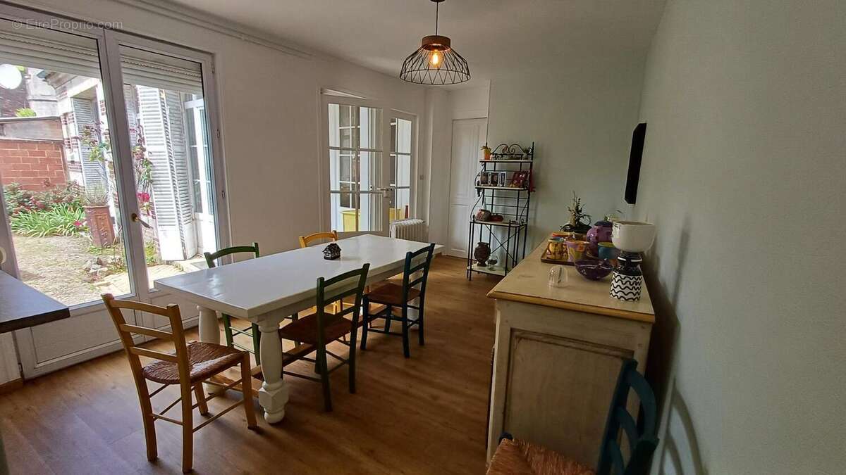 Photo 5 - Maison à CLERMONT