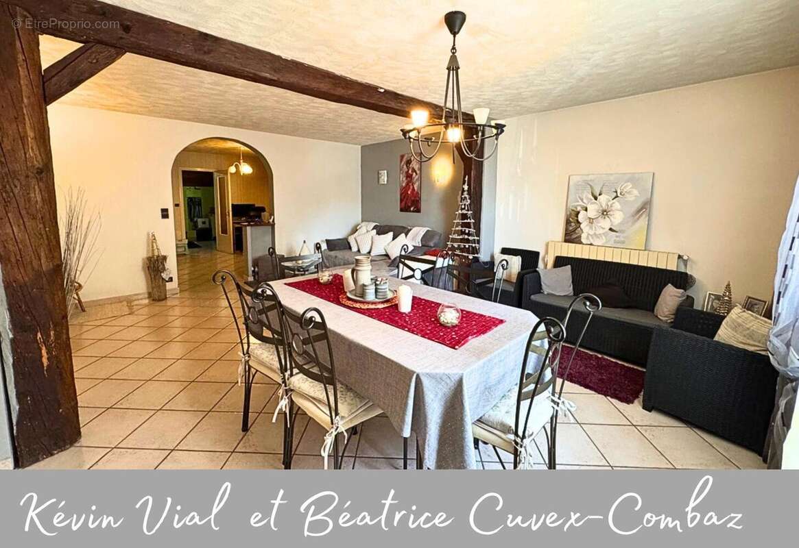 Photo 2 - Commerce à SAINTE-HELENE-SUR-ISERE