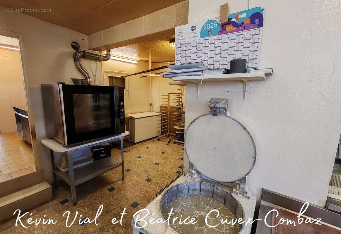 Photo 7 - Commerce à SAINTE-HELENE-SUR-ISERE