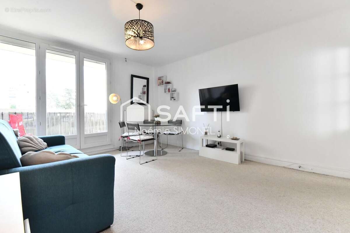 Photo 2 - Appartement à CHILLY-MAZARIN