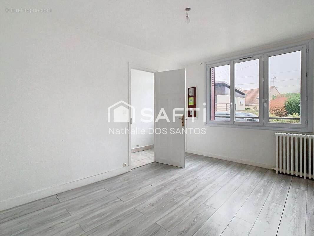 Photo 6 - Maison à OZOIR-LA-FERRIERE