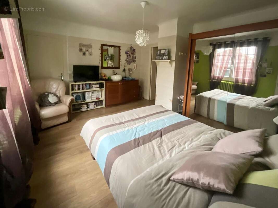 Photo 6 - Maison à SAINT-DOULCHARD