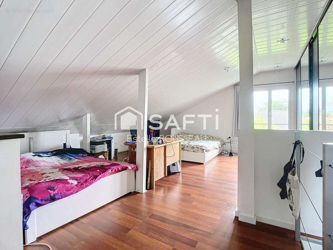 Photo 9 - Maison à SAINT-MAUR-DES-FOSSES