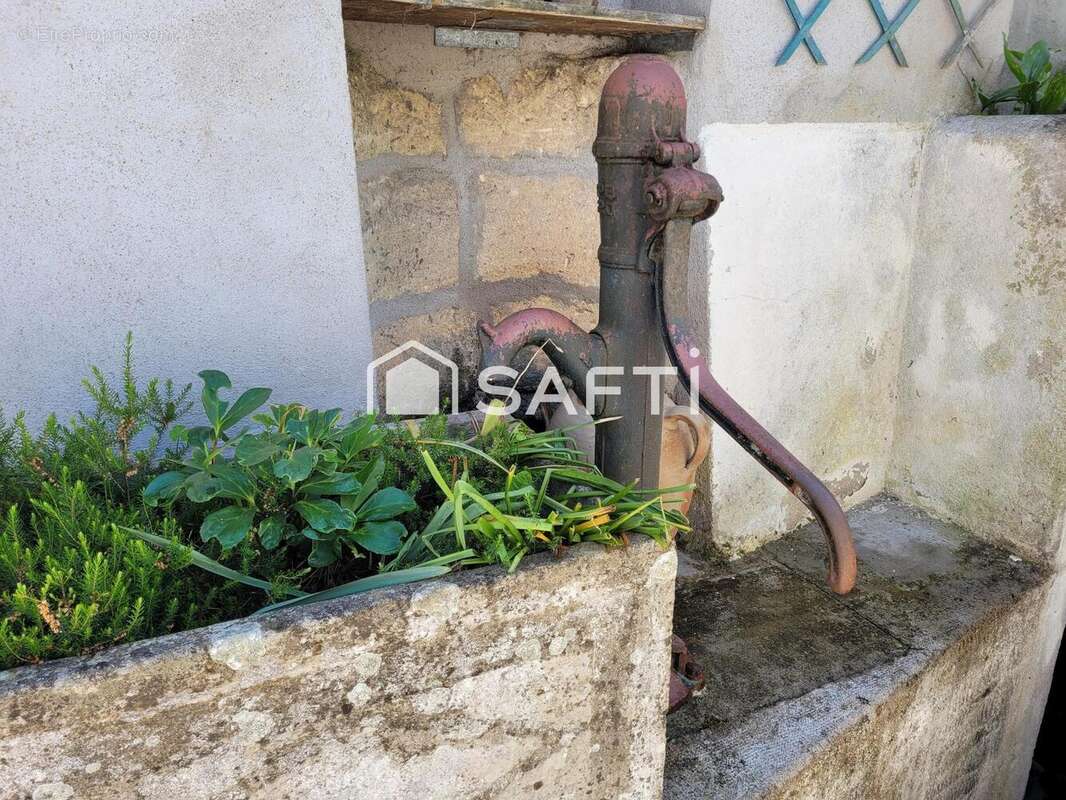 Photo 2 - Maison à DESCARTES