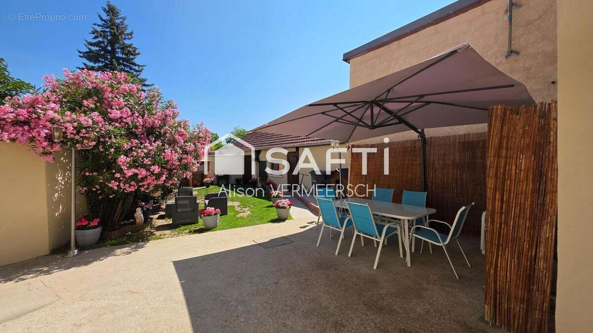 Photo 2 - Maison à BENNECOURT