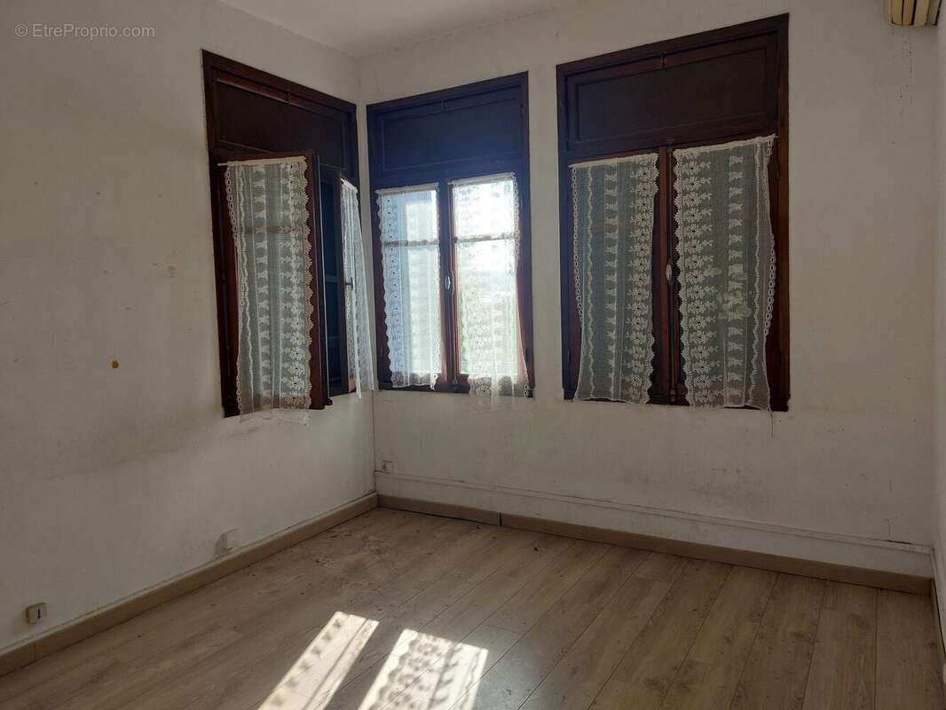 Maison à SAINT-DENIS