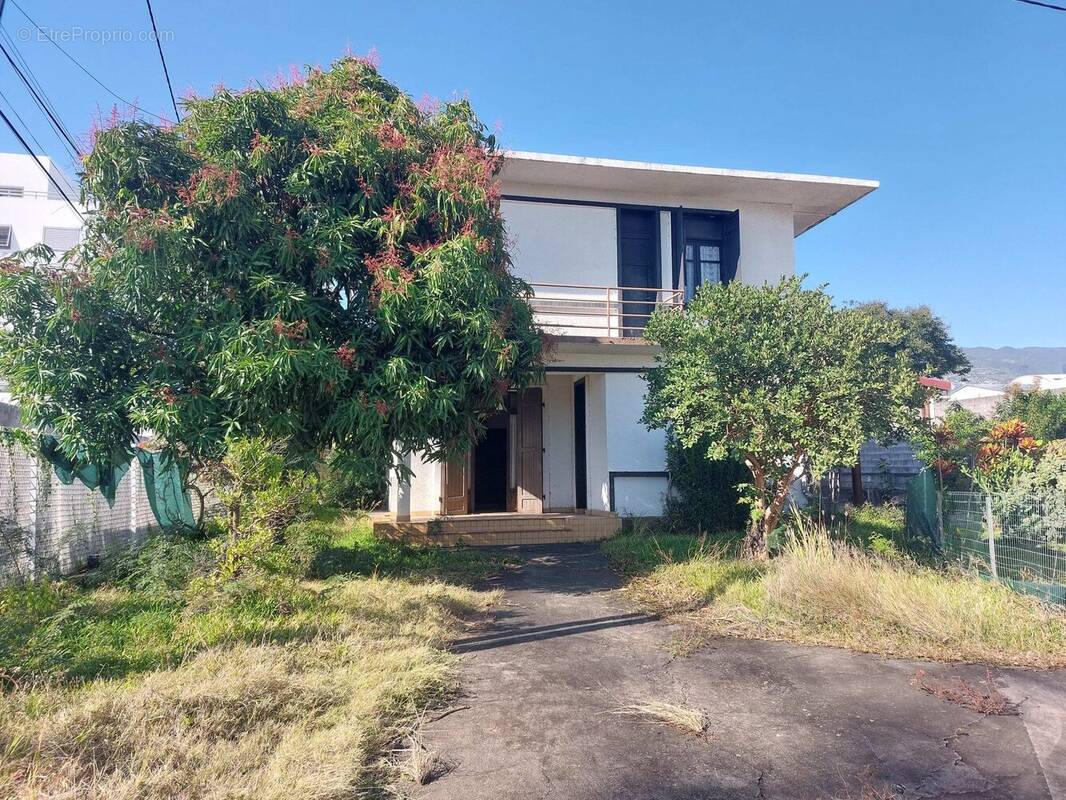 Maison à SAINT-DENIS