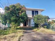 Maison à SAINT-DENIS