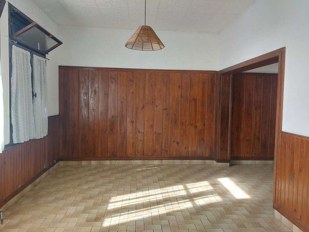 Maison à SAINT-DENIS