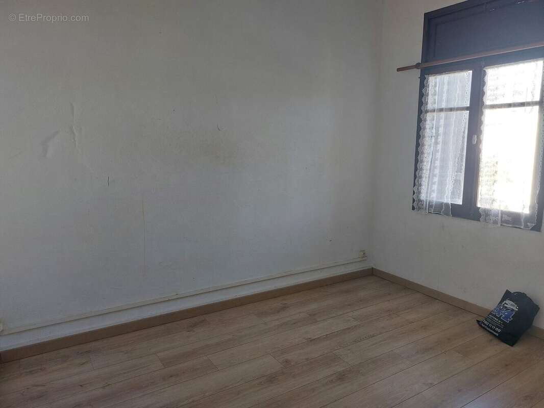 Maison à SAINT-DENIS