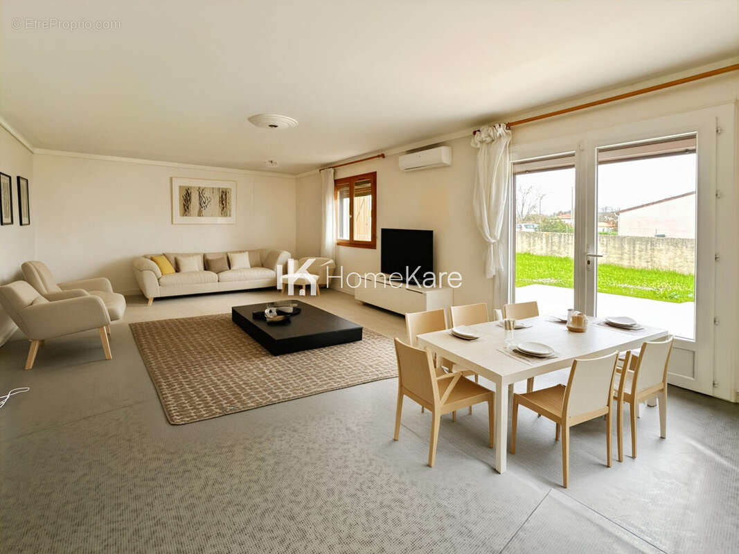 Maison à SAINT-JULIEN-SUR-GARONNE