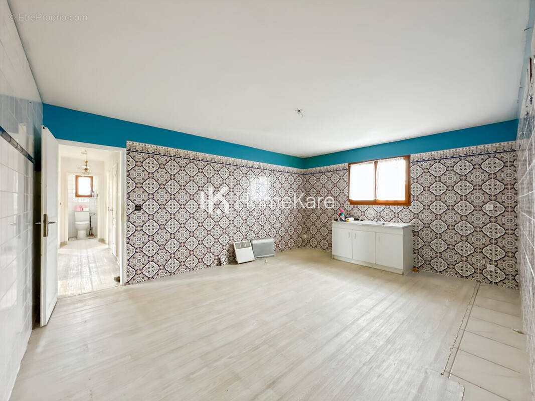 Maison à SAINT-JULIEN-SUR-GARONNE