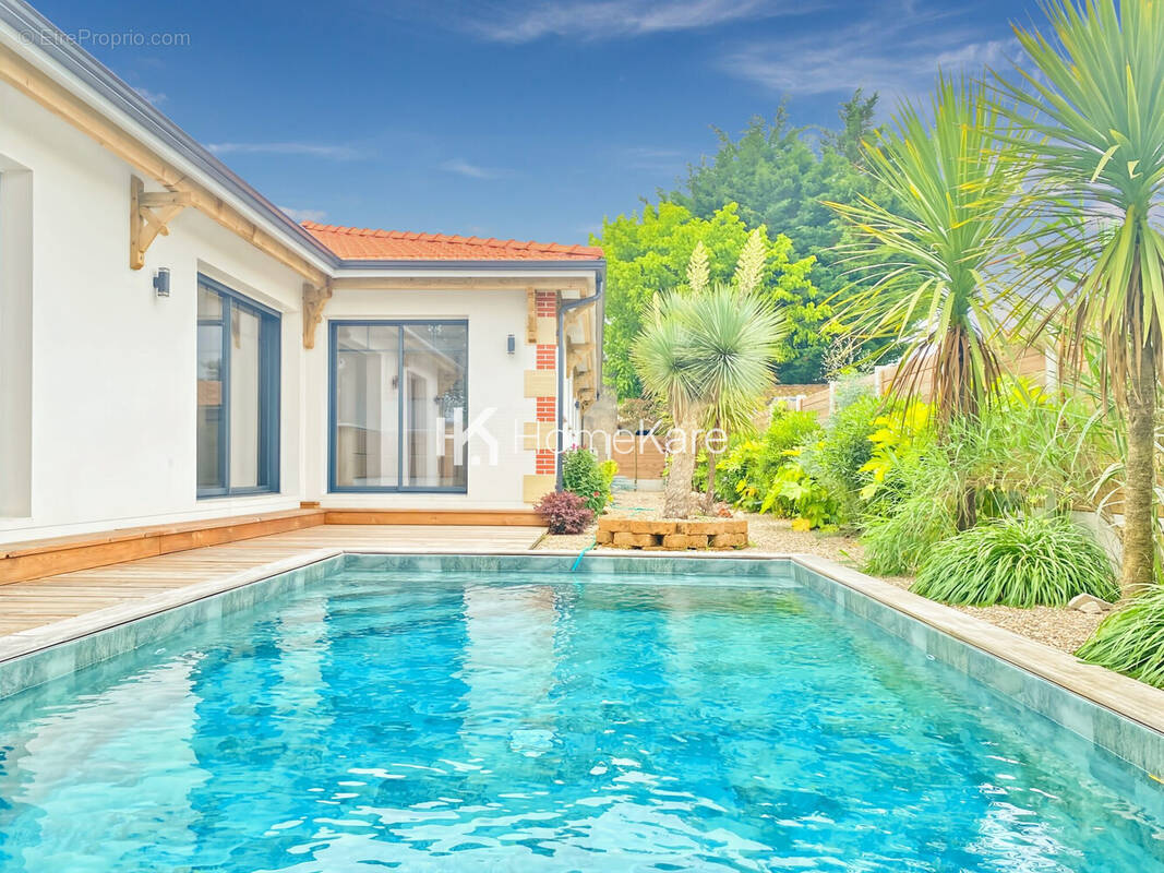 Maison à GUJAN-MESTRAS