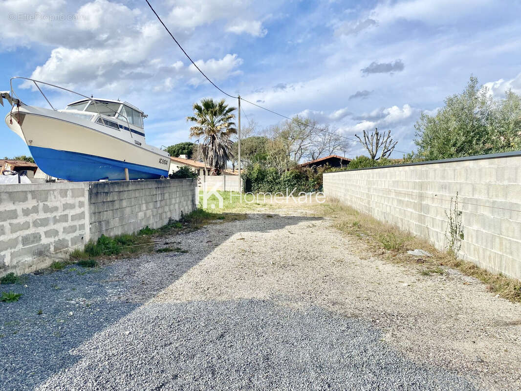 Terrain à LE BOUSCAT