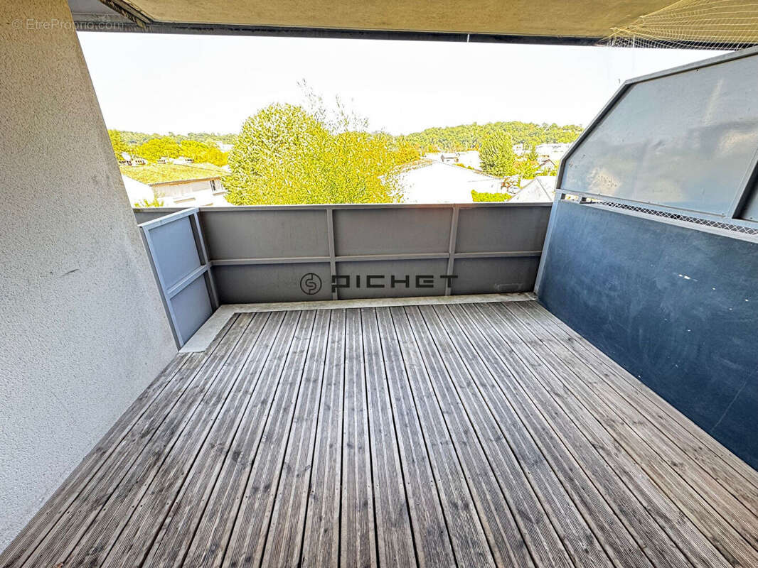 Appartement à CENON