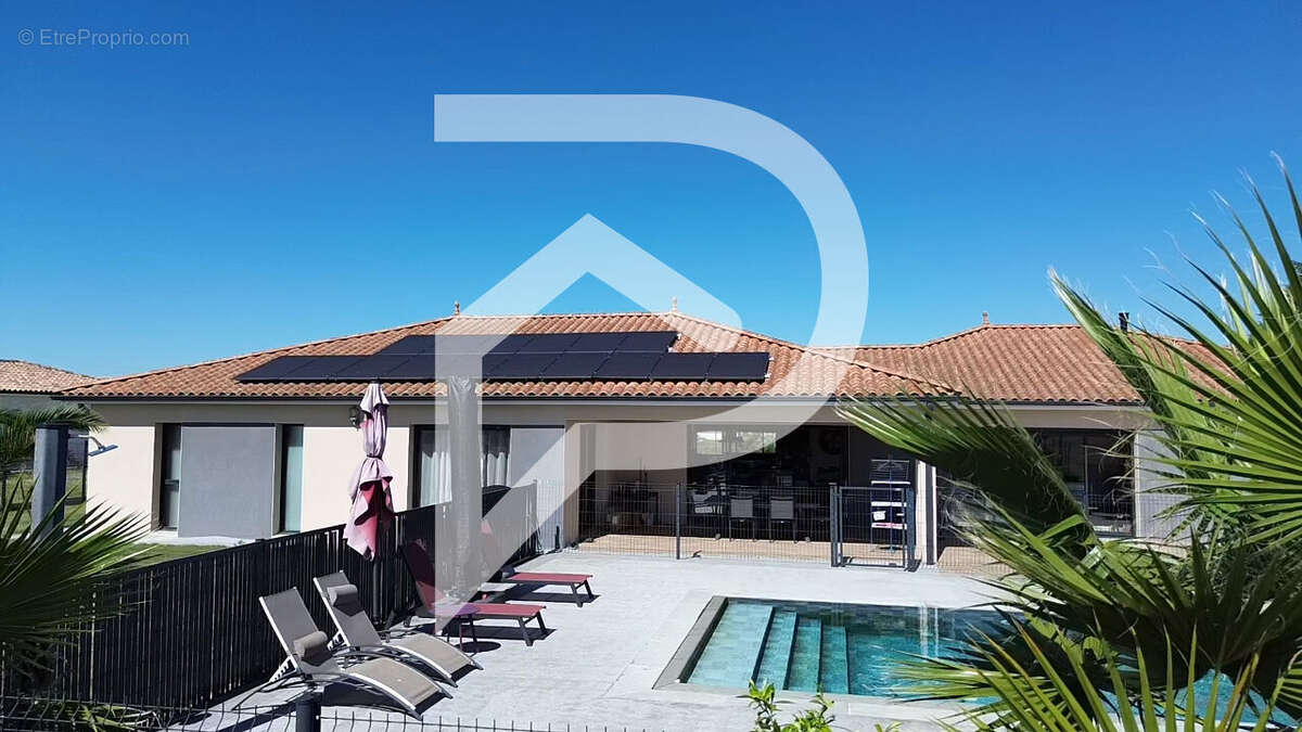 Maison à LAMONZIE-SAINT-MARTIN