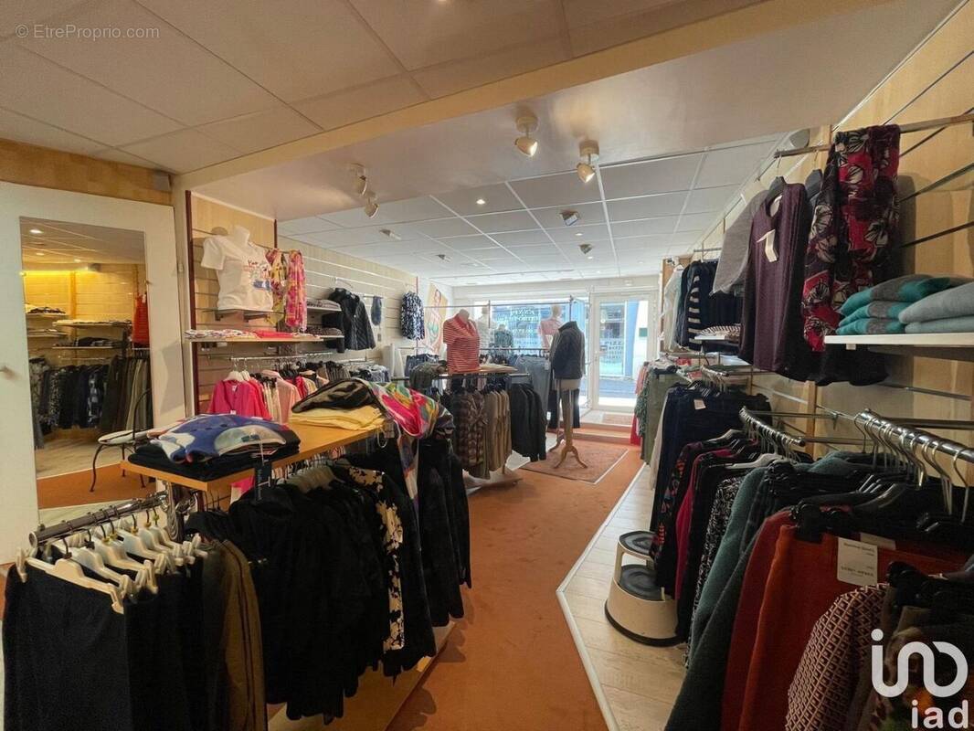 Photo 1 - Commerce à SAINTE-MAURE-DE-TOURAINE