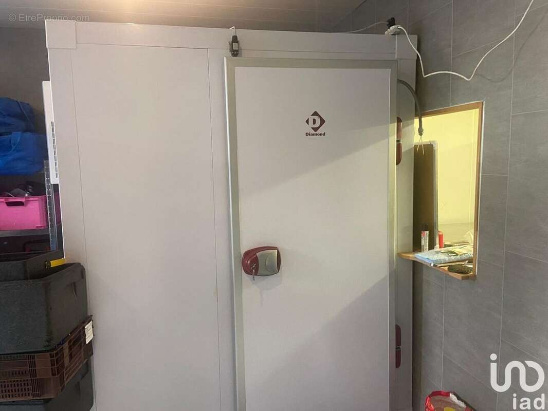 Photo 3 - Commerce à BLERE