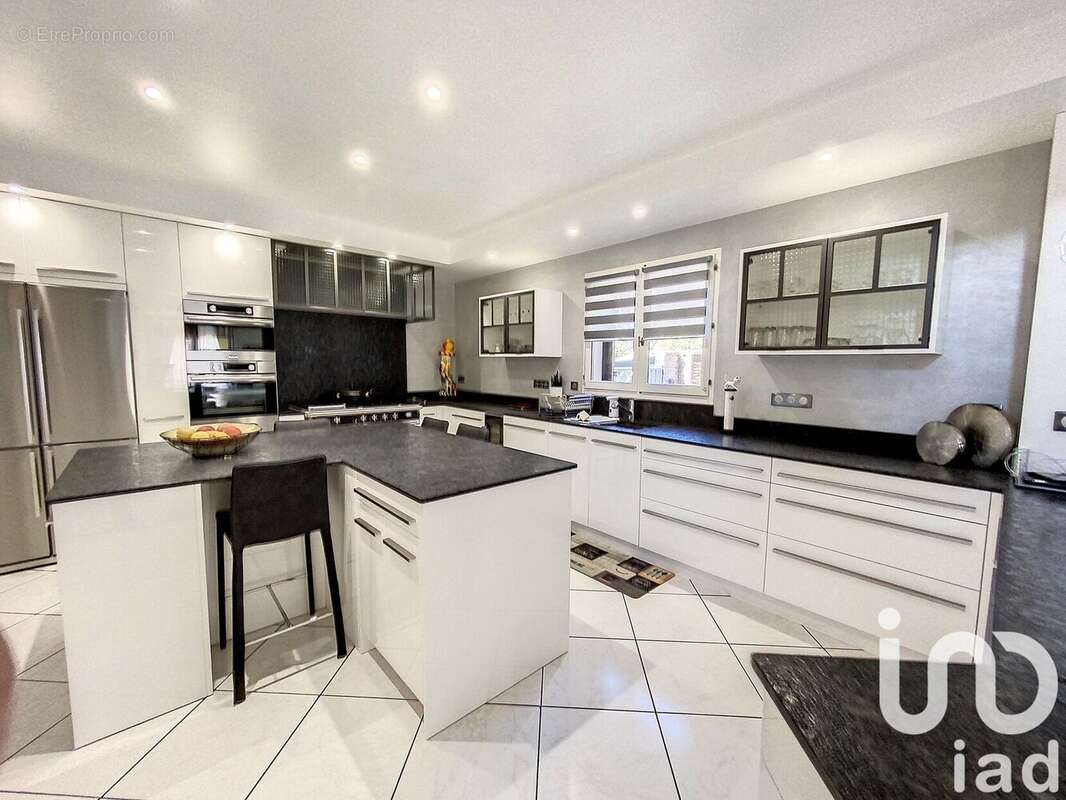 Photo 3 - Maison à SAINT-DENIS