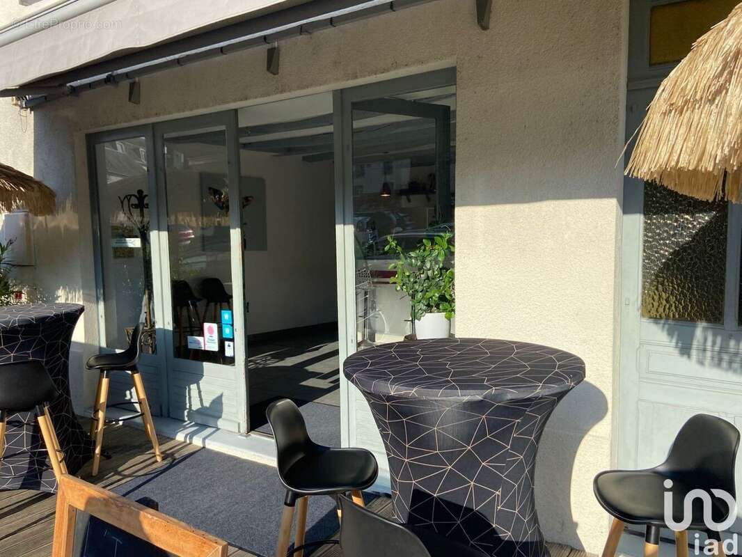 Photo 2 - Commerce à SAINTE-MAURE-DE-TOURAINE