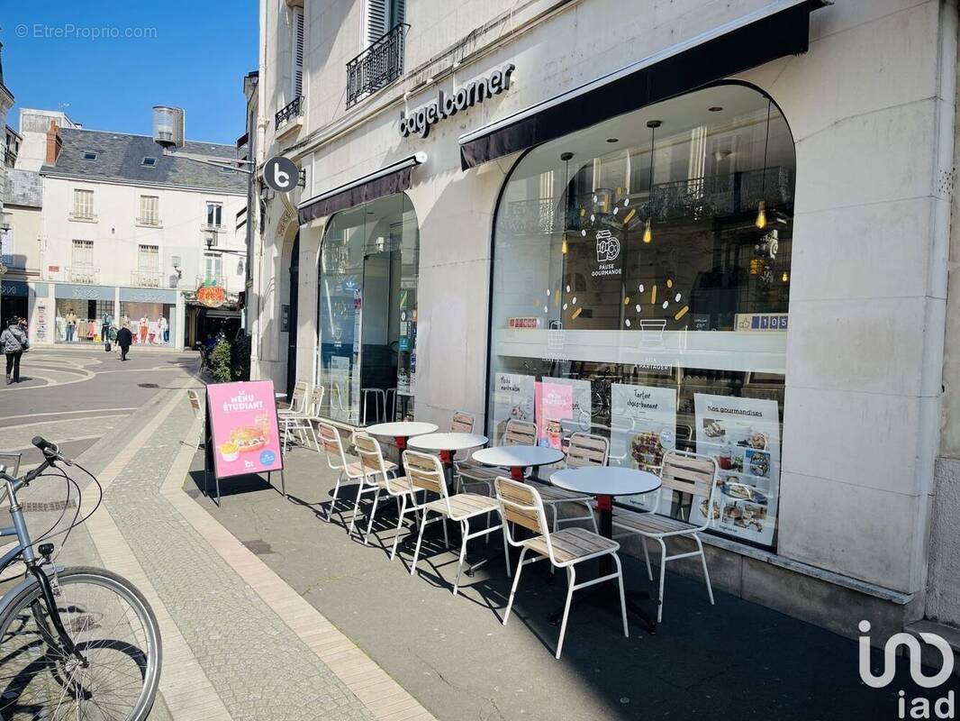 Photo 1 - Commerce à TOURS