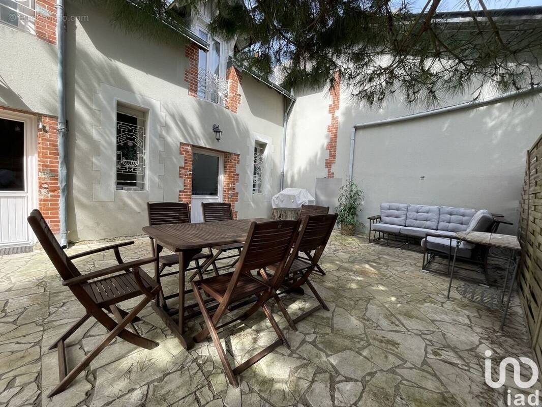 Photo 1 - Commerce à SAINT-AVERTIN