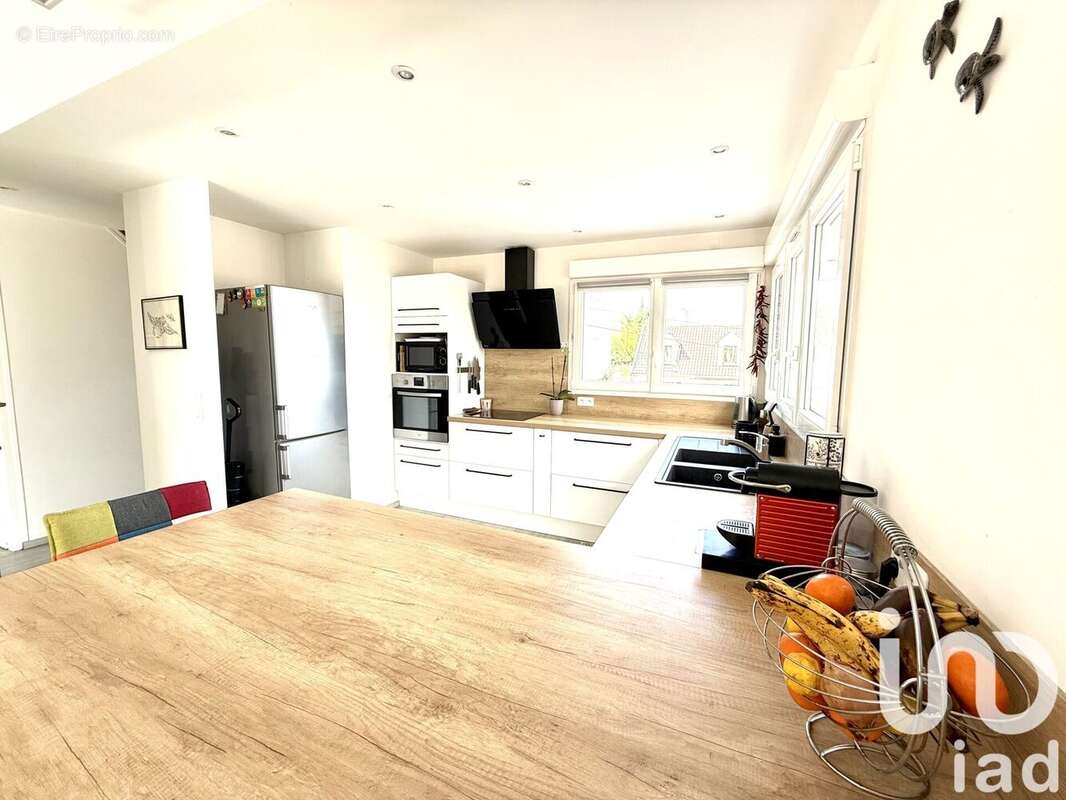 Photo 6 - Maison à VIRY-CHATILLON